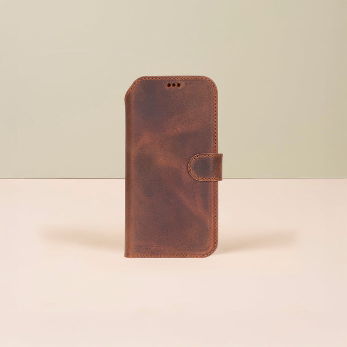 Leather iPhone 17 Pro Wallet Case – Brown - Austin