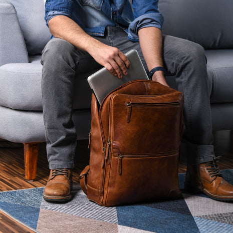 Transit Voyager Backpack Pro