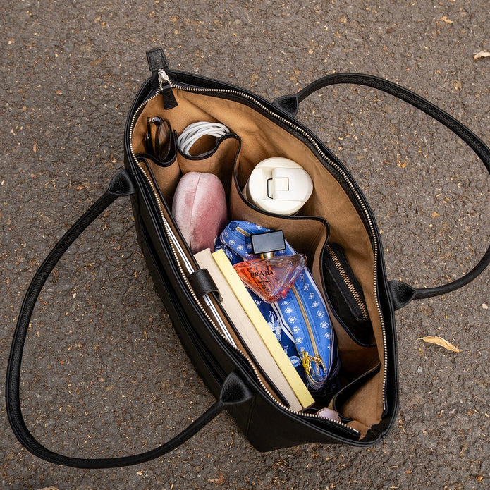 The Leathere New York Tote - Black